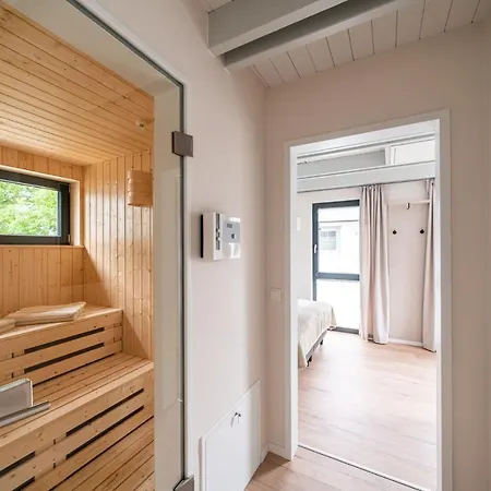 Hébergement de vacances Haus Loewenzahn - Waldnah Mit Kamin & Sauna Zingst