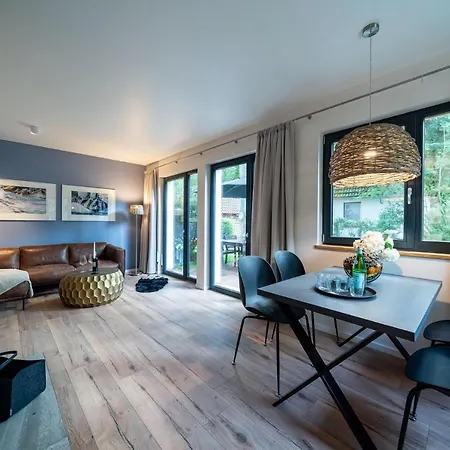 Haus Loewenzahn - Waldnah Mit Kamin & Sauna Zingst